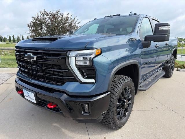 2026 Chevrolet Silverado 2500 HD Crew Cab Standard Box 4-Wheel Drive LTZ