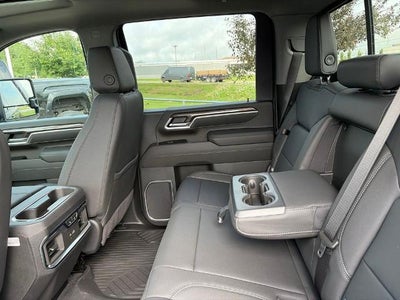 2026 Chevrolet Silverado 2500 HD Crew Cab Standard Box 4-Wheel Drive LTZ