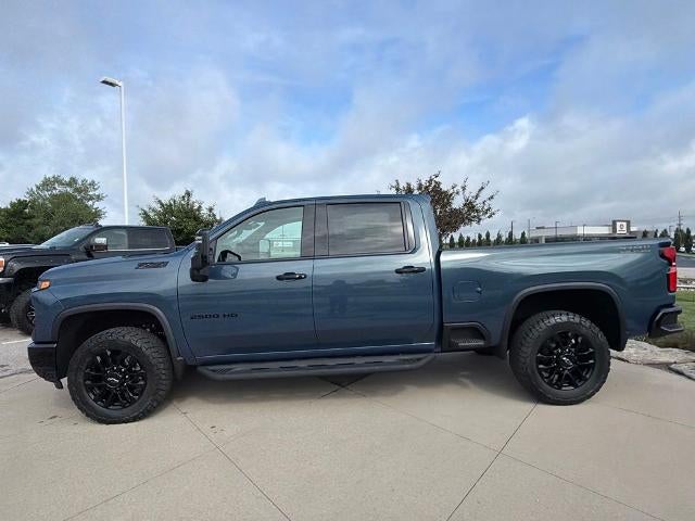 2026 Chevrolet Silverado 2500 HD Crew Cab Standard Box 4-Wheel Drive LTZ