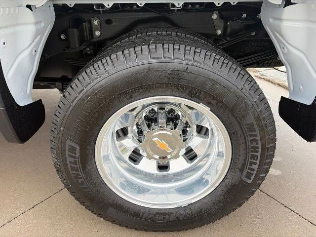 2026 Chevrolet Silverado 3500 HD Crew Cab Long Box 4-Wheel Drive Work Truck
