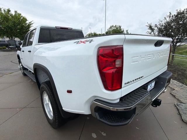 2026 Chevrolet Silverado 3500 HD Crew Cab Long Box 4-Wheel Drive Work Truck