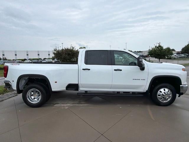 2026 Chevrolet Silverado 3500 HD Crew Cab Long Box 4-Wheel Drive Work Truck