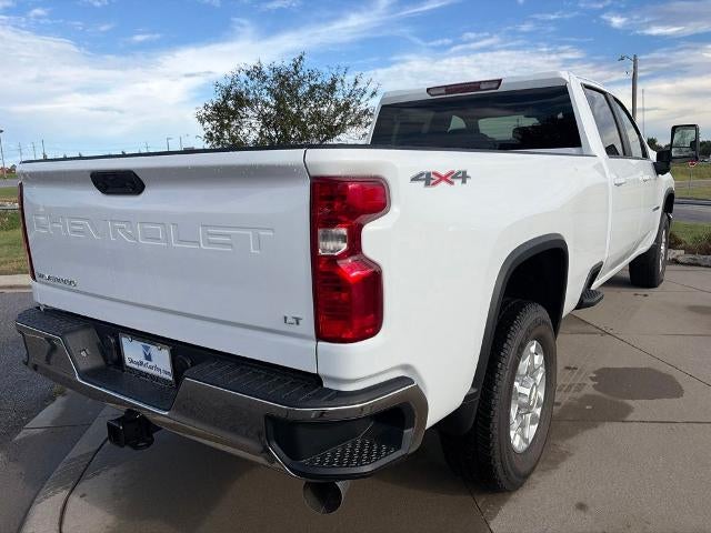2026 Chevrolet Silverado 3500 HD Crew Cab Long Box 4-Wheel Drive LT