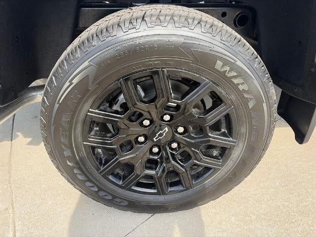 2026 Chevrolet Colorado Crew Cab Short Box 4-Wheel Drive Work Truck