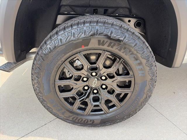 2026 Chevrolet Colorado Crew Cab Short Box 4-Wheel Drive Trail Boss