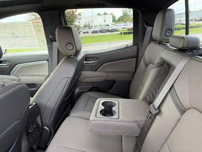 2026 Chevrolet Colorado Crew Cab Short Box 4-Wheel Drive ZR2
