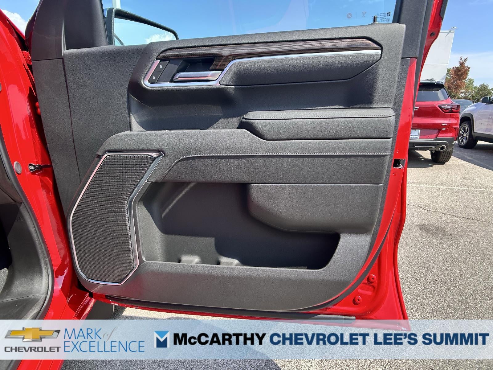 2025 Chevrolet Silverado 1500 Double Cab Standard Box 4-Wheel Drive LT 1LT