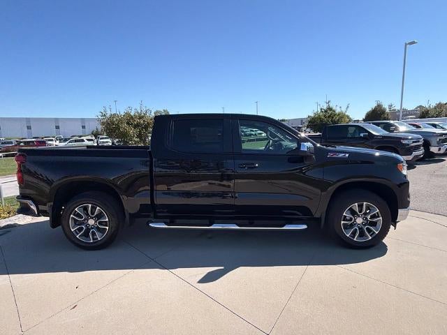 2026 Chevrolet Silverado 1500 Crew Cab Short Box 4-Wheel Drive LT 1LT