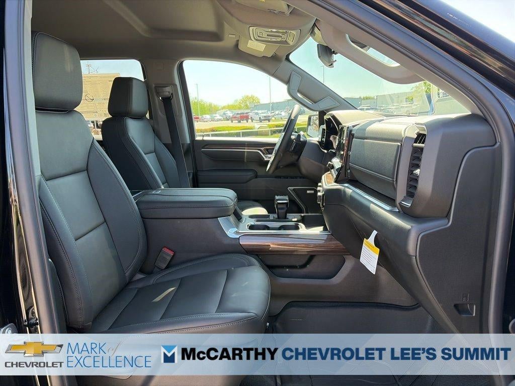 2026 Chevrolet Silverado 1500 Crew Cab Short Box 4-Wheel Drive RST