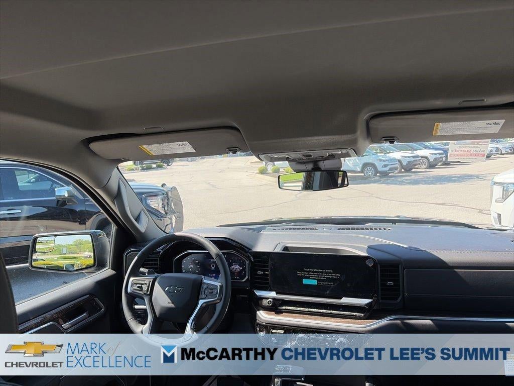 2026 Chevrolet Silverado 1500 Crew Cab Short Box 4-Wheel Drive RST