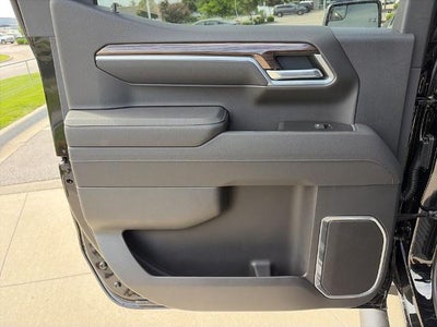 2026 Chevrolet Silverado 1500 Crew Cab Short Box 4-Wheel Drive RST