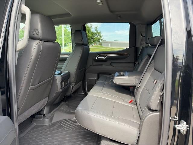 2026 Chevrolet Silverado 1500 Crew Cab Short Box 4-Wheel Drive RST