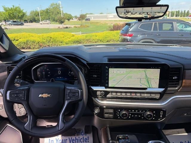 2026 Chevrolet Silverado 1500 Crew Cab Short Box 4-Wheel Drive High Country