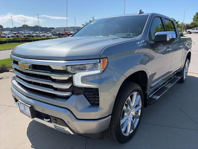 2026 Chevrolet Silverado 1500 Crew Cab Short Box 4-Wheel Drive High Country