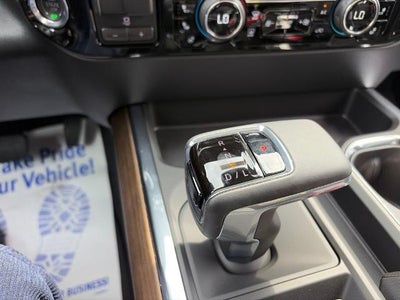 2026 Chevrolet Silverado 1500 Crew Cab Short Box 4-Wheel Drive High Country