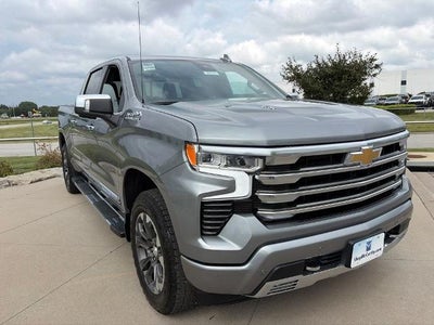 2026 Chevrolet Silverado 1500 Crew Cab Short Box 4-Wheel Drive High Country