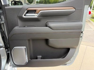 2026 Chevrolet Silverado 1500 Crew Cab Short Box 4-Wheel Drive High Country