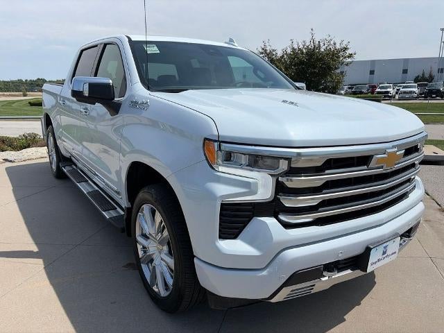 2026 Chevrolet Silverado 1500 Crew Cab Short Box 4-Wheel Drive High Country