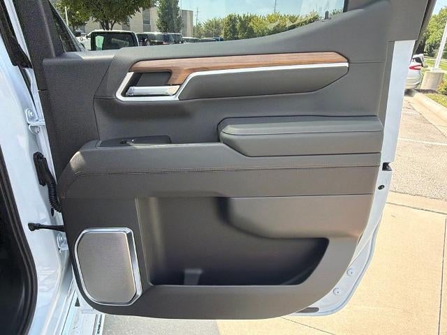 2026 Chevrolet Silverado 1500 Crew Cab Short Box 4-Wheel Drive High Country