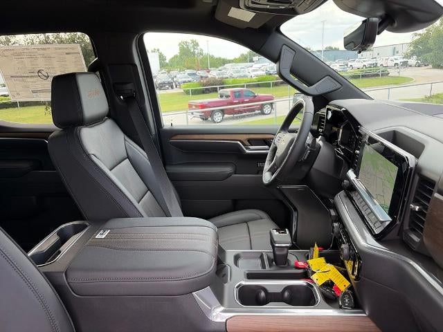 2026 Chevrolet Silverado 1500 Crew Cab Short Box 4-Wheel Drive High Country