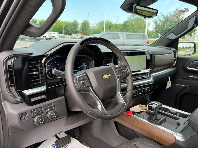 2026 Chevrolet Silverado 1500 Crew Cab Short Box 4-Wheel Drive High Country