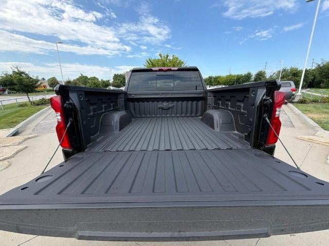 2026 Chevrolet Silverado 1500 Crew Cab Short Box 4-Wheel Drive High Country