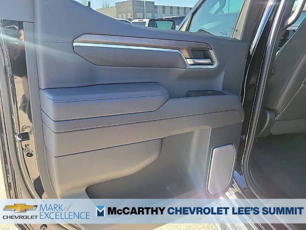 2026 Chevrolet Silverado 1500 Crew Cab Short Box 4-Wheel Drive High Country