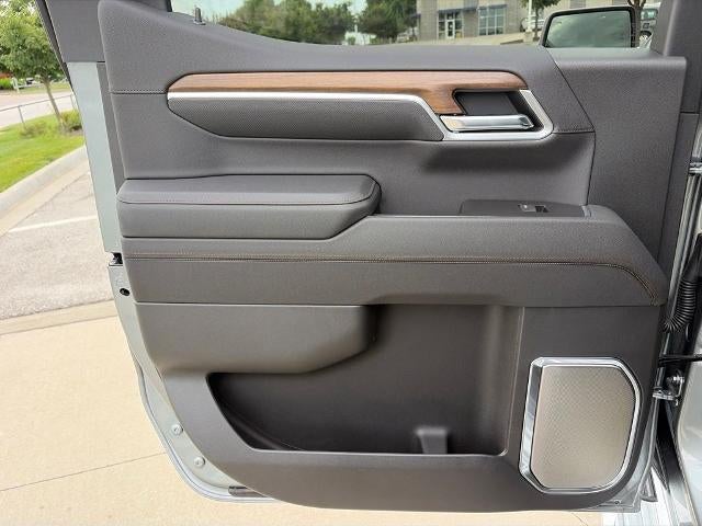 2026 Chevrolet Silverado 1500 Crew Cab Short Box 4-Wheel Drive High Country