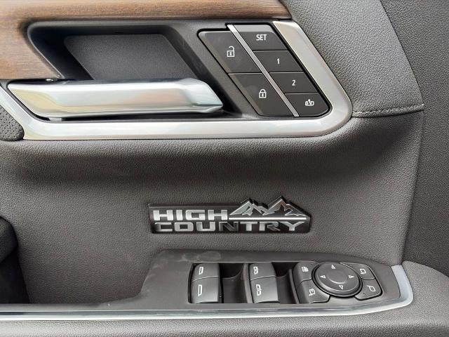 2026 Chevrolet Silverado 1500 Crew Cab Short Box 4-Wheel Drive High Country