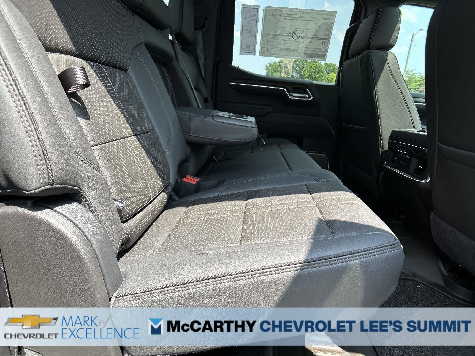 2025 Chevrolet Silverado 1500 Crew Cab Short Box 4-Wheel Drive High Country