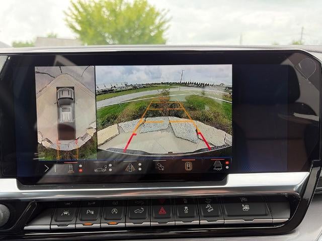 2026 Chevrolet Silverado 1500 Crew Cab Short Box 4-Wheel Drive High Country