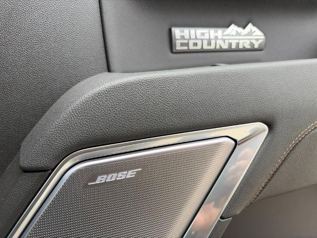 2026 Chevrolet Silverado 1500 Crew Cab Short Box 4-Wheel Drive High Country