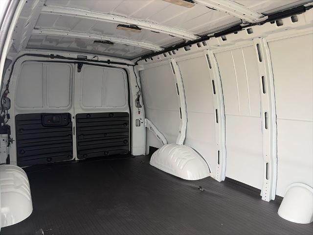 2026 Chevrolet Express Cargo 2500 Extended Wheelbase Rear-Wheel Drive
