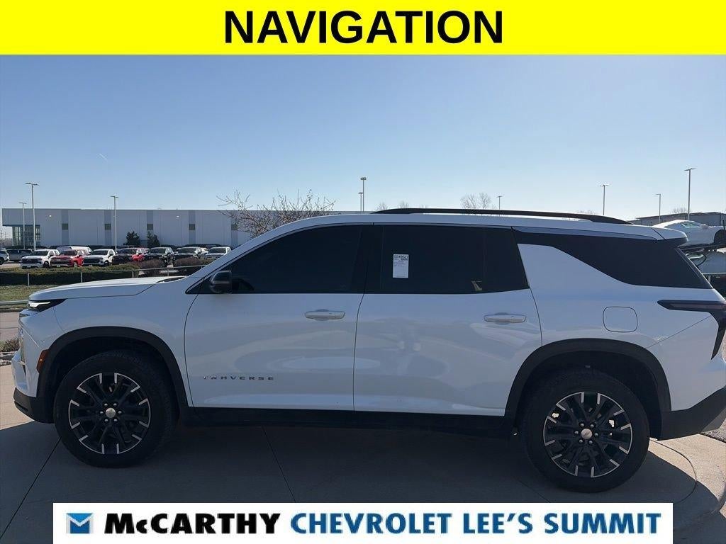 2024 Chevrolet Traverse LT