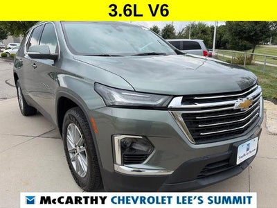 2023 Chevrolet Traverse LT Cloth