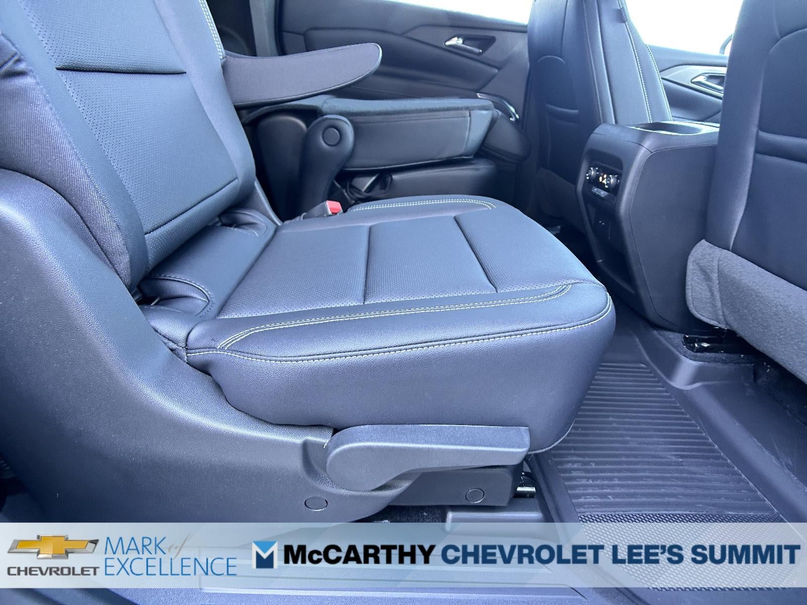 2026 Chevrolet Traverse LT w/2LT