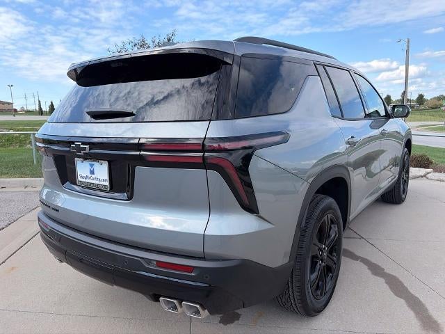 2027 Chevrolet Traverse LT w/2LT