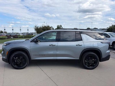2027 Chevrolet Traverse LT w/2LT