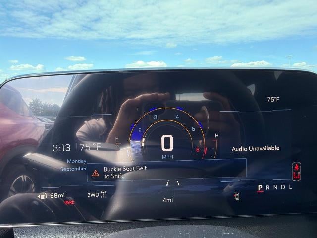 2027 Chevrolet Traverse LT w/2LT