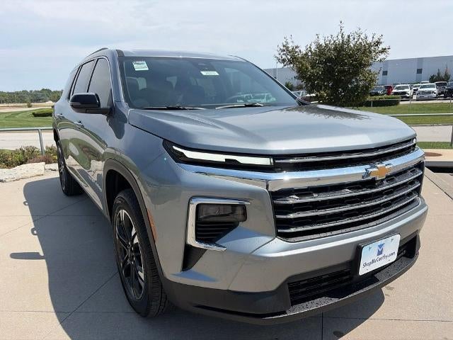 2027 Chevrolet Traverse LT w/2LT