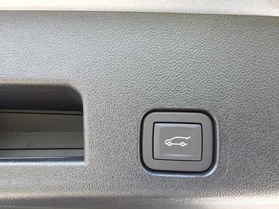 2027 Chevrolet Traverse LT w/2LT