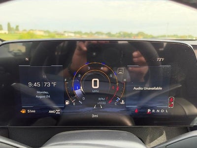 2027 Chevrolet Traverse LT w/2LT