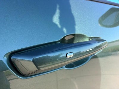 2027 Chevrolet Traverse LT w/2LT
