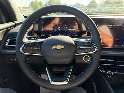 2027 Chevrolet Traverse LT w/2LT