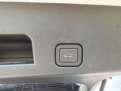 2027 Chevrolet Traverse LT w/2LT