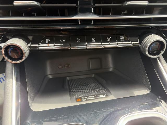 2026 Chevrolet Traverse LT w/2LT