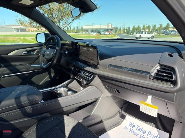 2027 Chevrolet Traverse LT w/2LT