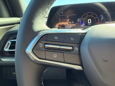 2027 Chevrolet Traverse LT w/2LT