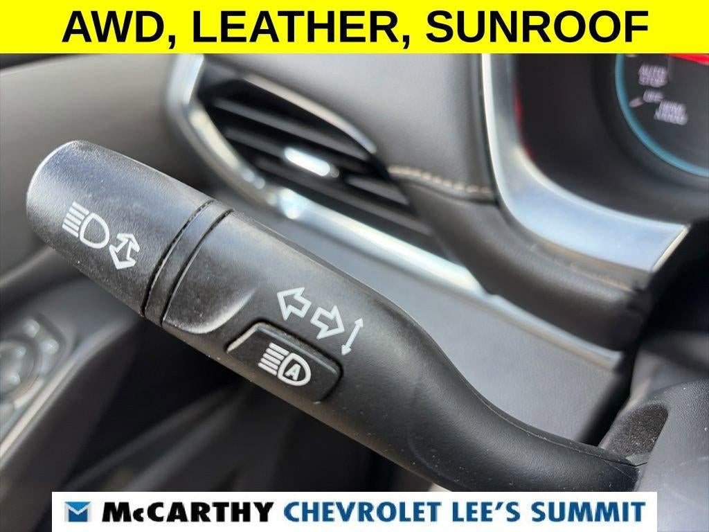 2022 Chevrolet Traverse LT Leather