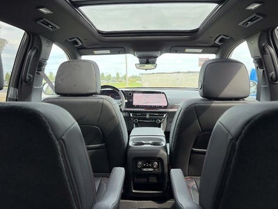 2027 Chevrolet Traverse RS w/2RS